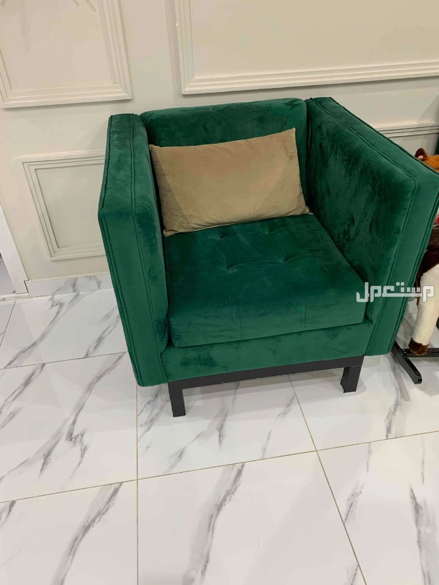 للبيع كنب في حالة ممتازه - الدمام حي طيبة