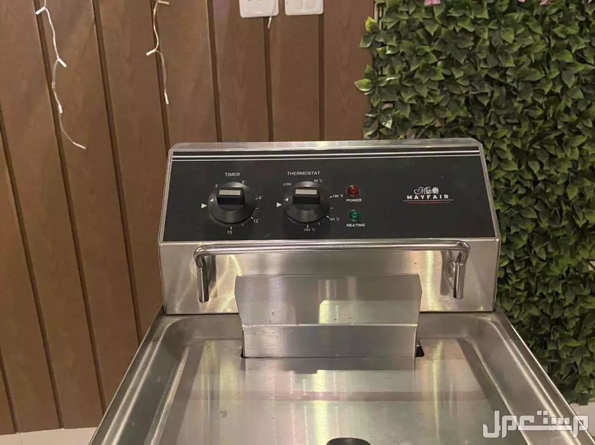 جهاز قلي كهربائي للمطاعم  في عرعر بسعر ألفين ريال سعودي