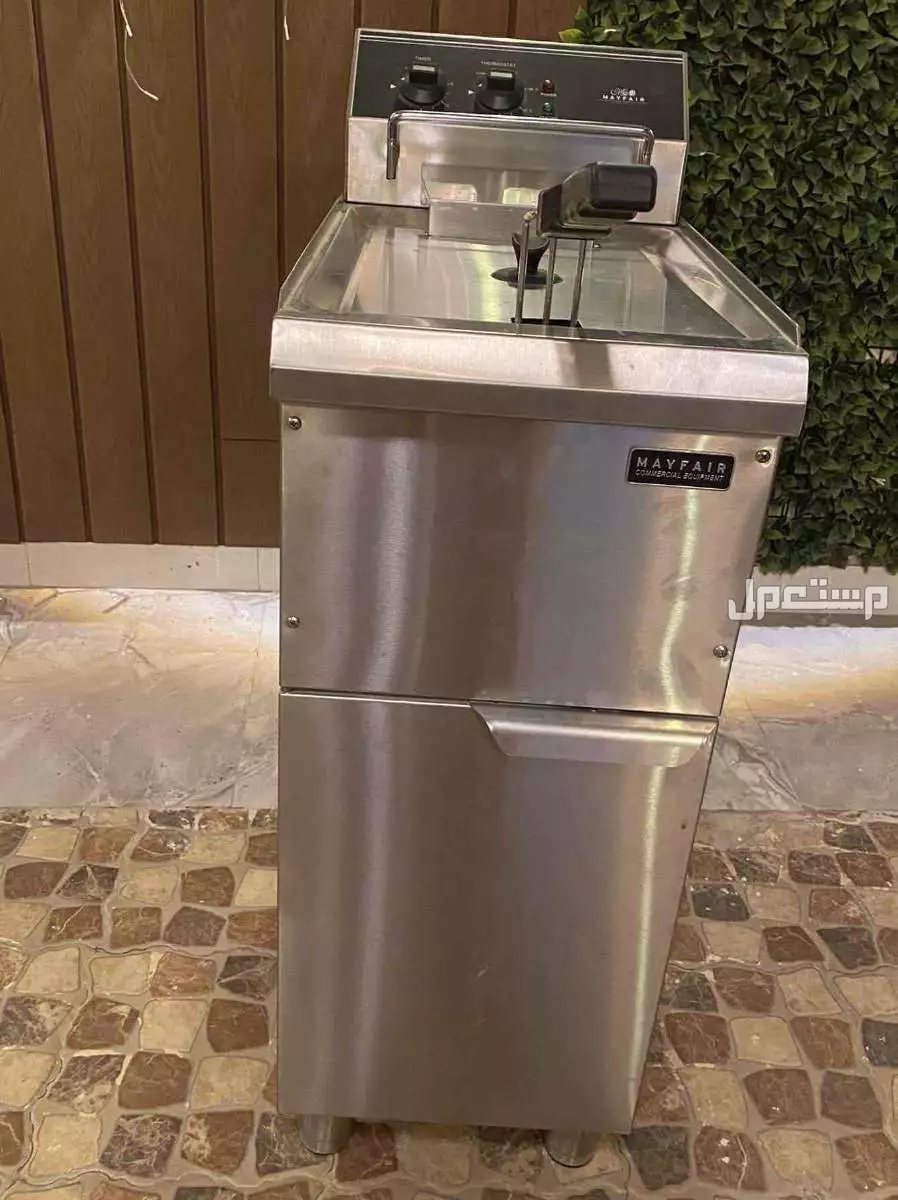 جهاز قلي كهربائي للمطاعم  في عرعر بسعر ألفين ريال سعودي