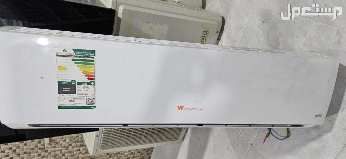 مكيف سبليت وايت وستنجهاوس 2 طن ونص في الأحساء بسعر ألفين ريال سعودي