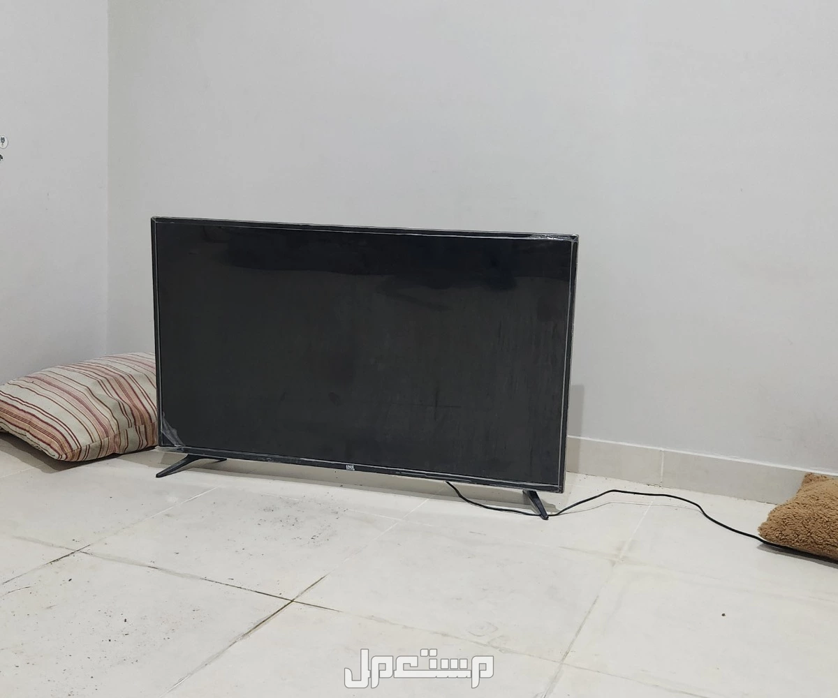 للبيع شاشة 43 بوصة 4k سمارت في جدة بسعر 500 ريال سعودي