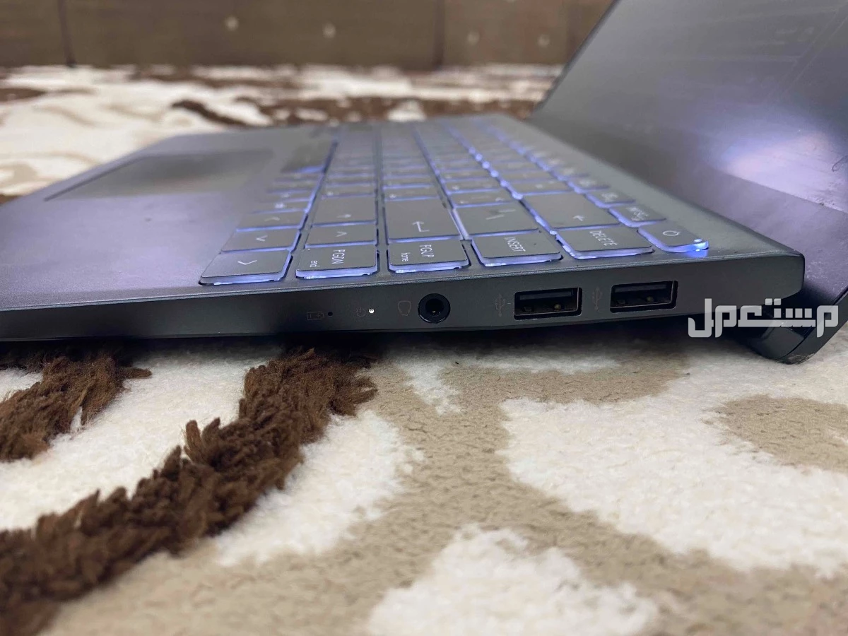 بيع لابتوب mai نظيف ومخزن  ﷼1400 مستعجل