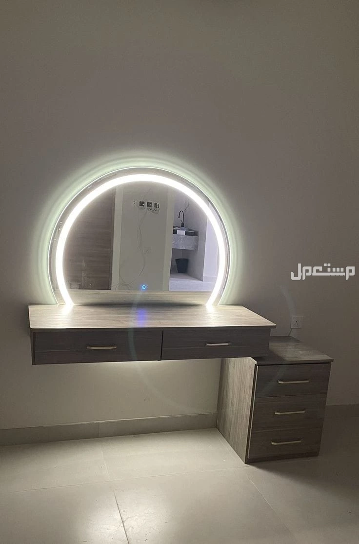 تصميم وتنفيذ جميع انواع الديكورات المنزليه في الرياض