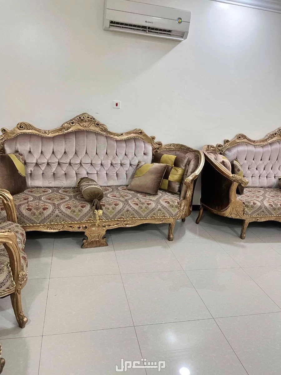 كنب صالة ادمياطي مصري في الدمام بسعر 1650 ريال سعودي