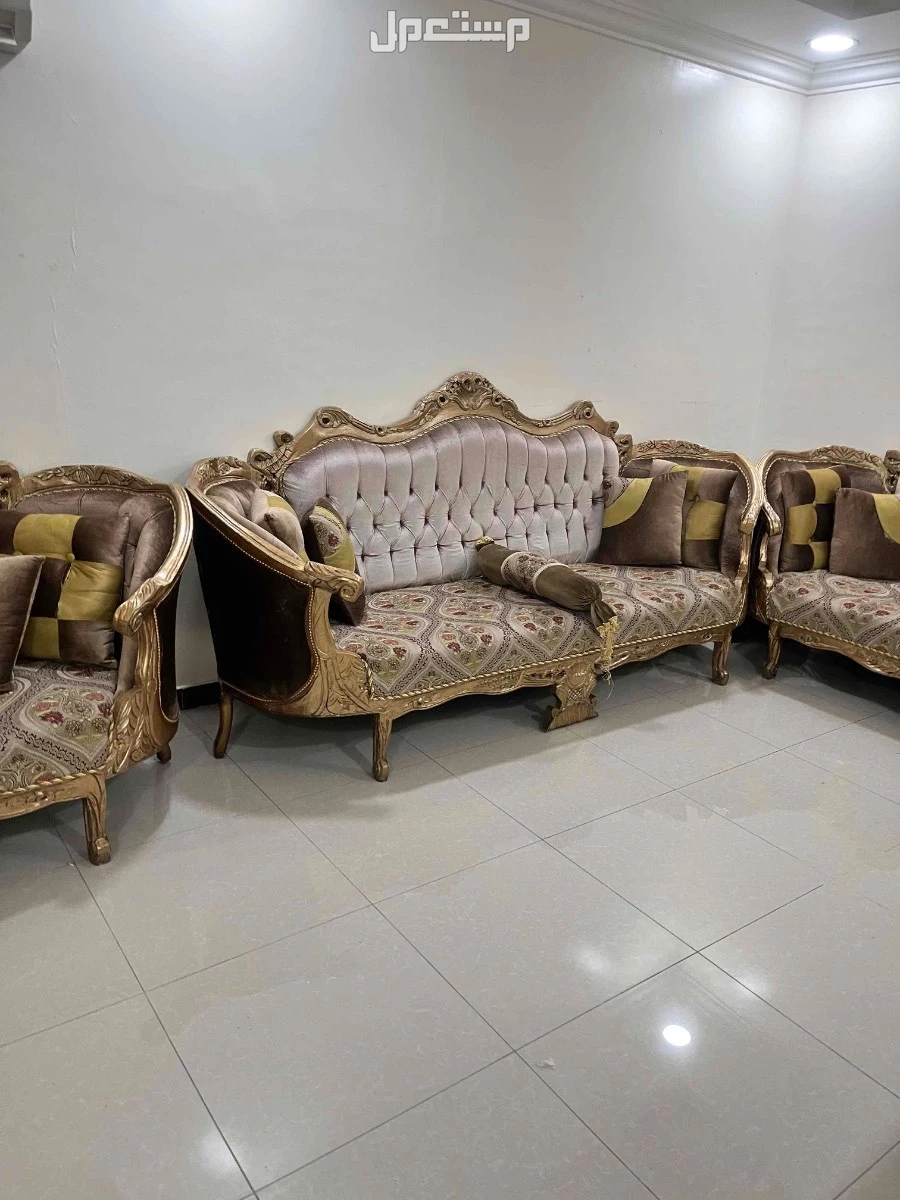 كنب صالة ادمياطي مصري في الدمام بسعر 1650 ريال سعودي