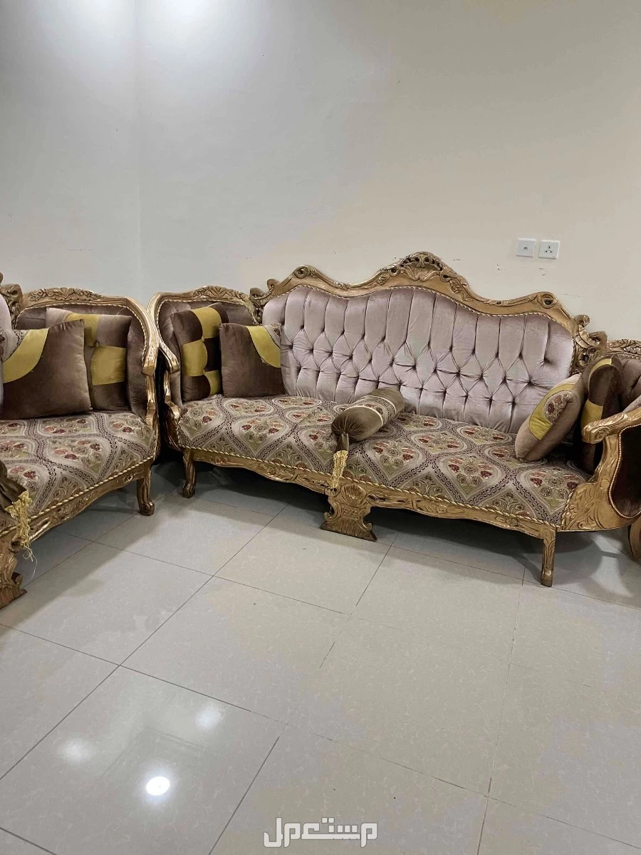 كنب صالة ادمياطي مصري في الدمام بسعر 1650 ريال سعودي