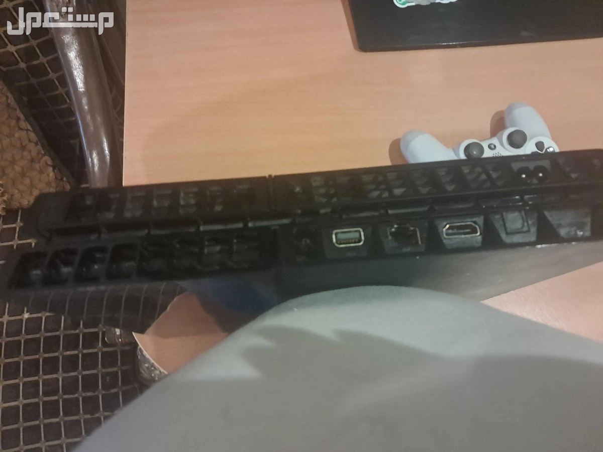 سوني فور موقع لاحساء بسعر 1200