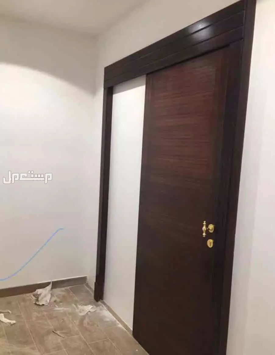 الرياض ابواب خشبيه. لي البيع السعر 1