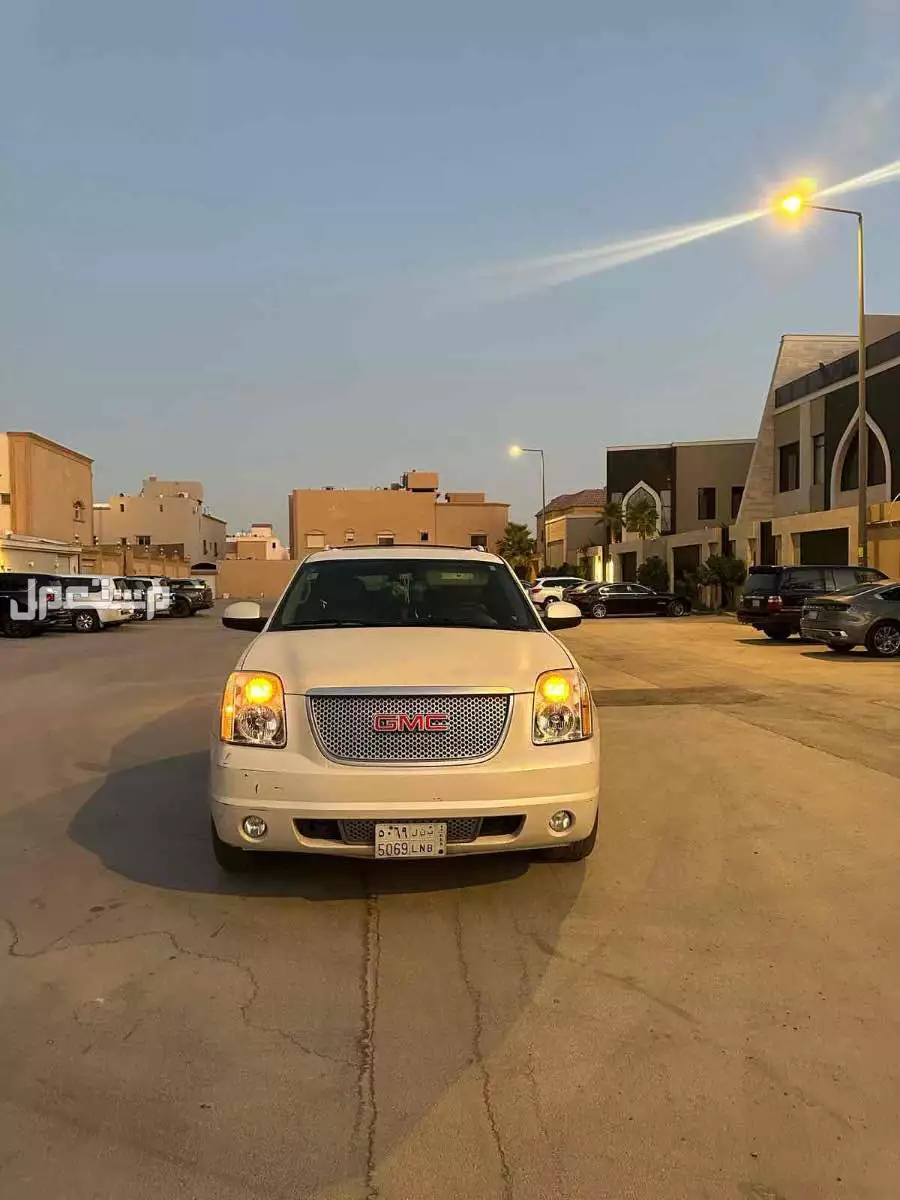 جمس يوكن 2012 في الرياض بسعر 25 ألف ريال سعودي