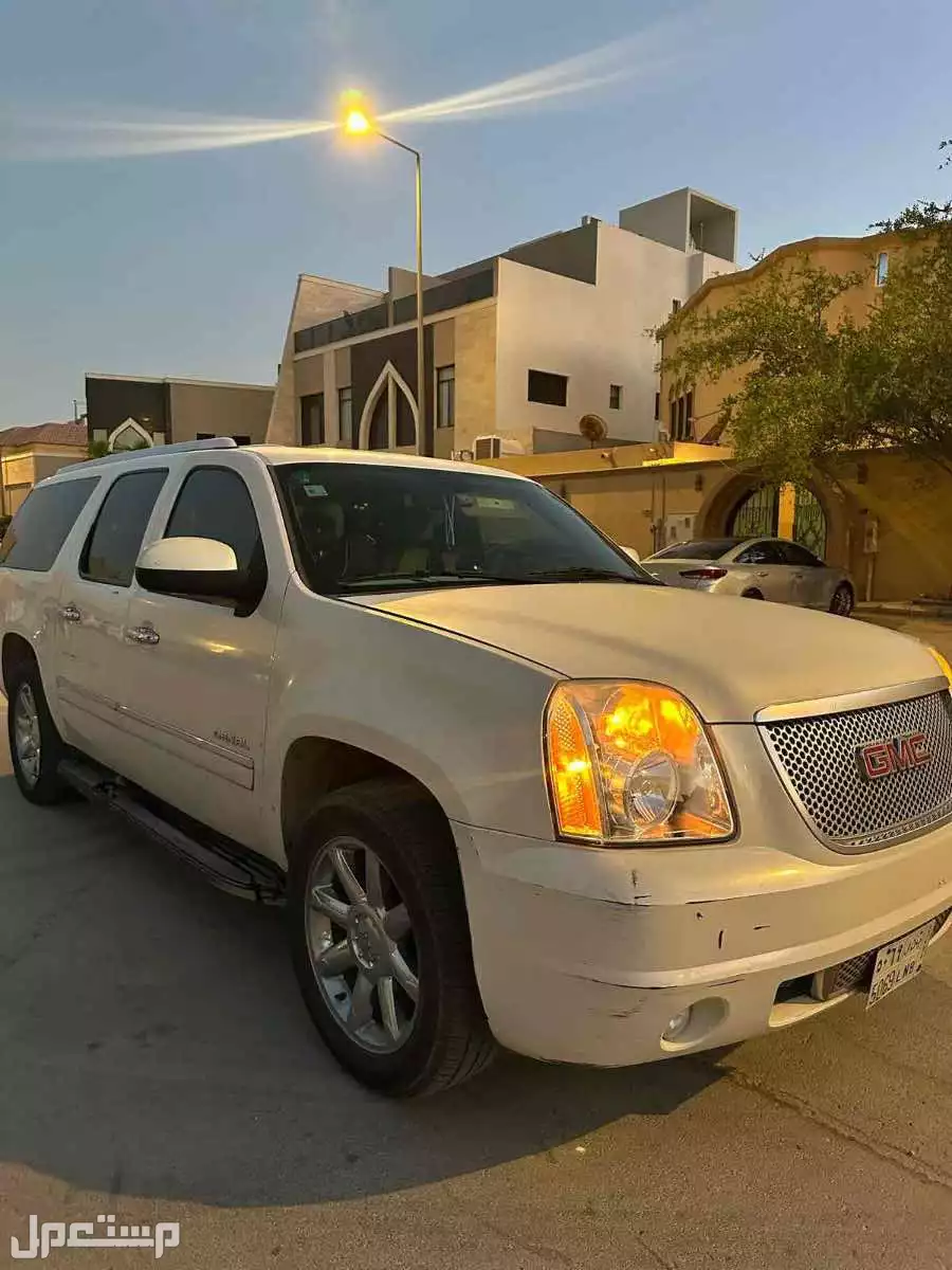 جمس يوكن 2012 في الرياض بسعر 25 ألف ريال سعودي