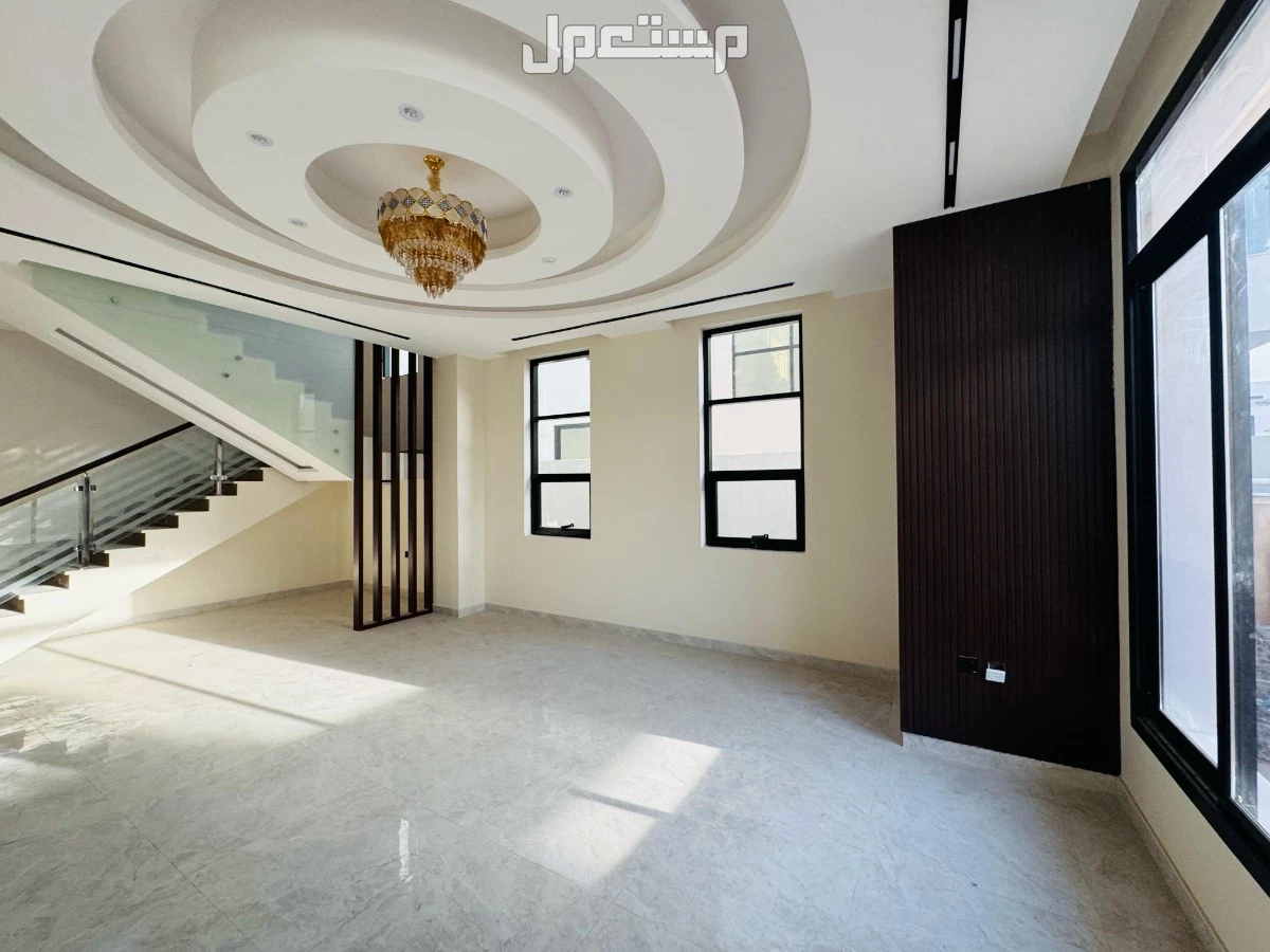 فلة للبيع في الحليو - سيح مديدة بسعر 1600000 درهم إماراتي