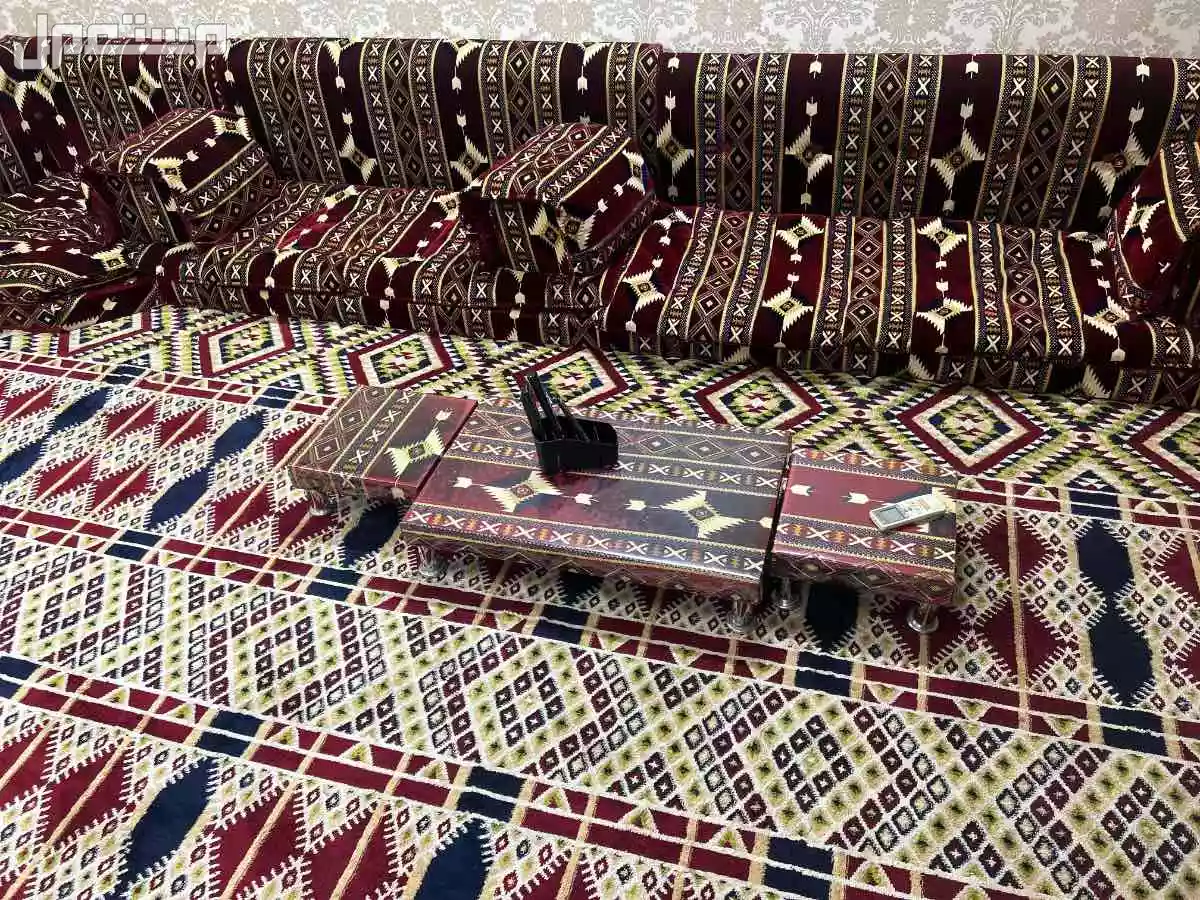 مجلس ارضي + سجادة فاخره للبيع  في مكة بسعر 2500 ريال سعودي