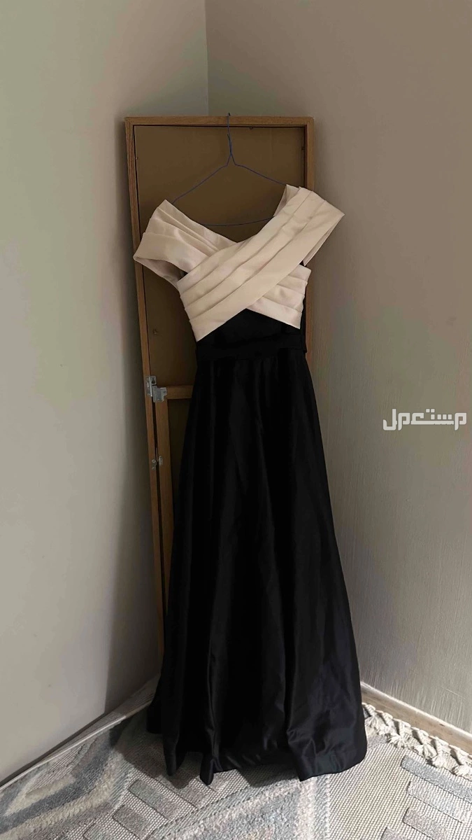 فستان انيق مقاس سمول في المدينة المنورة