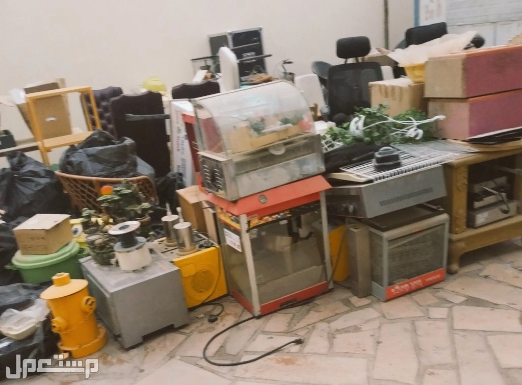 دينا طش الأثاث القديم بالرياض 0536617401 بأ حي الياسمين بالرياض