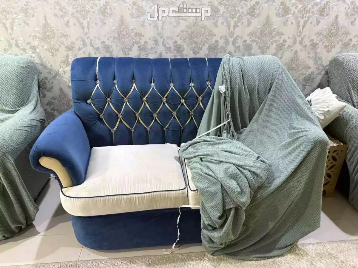كنب في حفر الباطن بسعر 2500 ريال سعودي