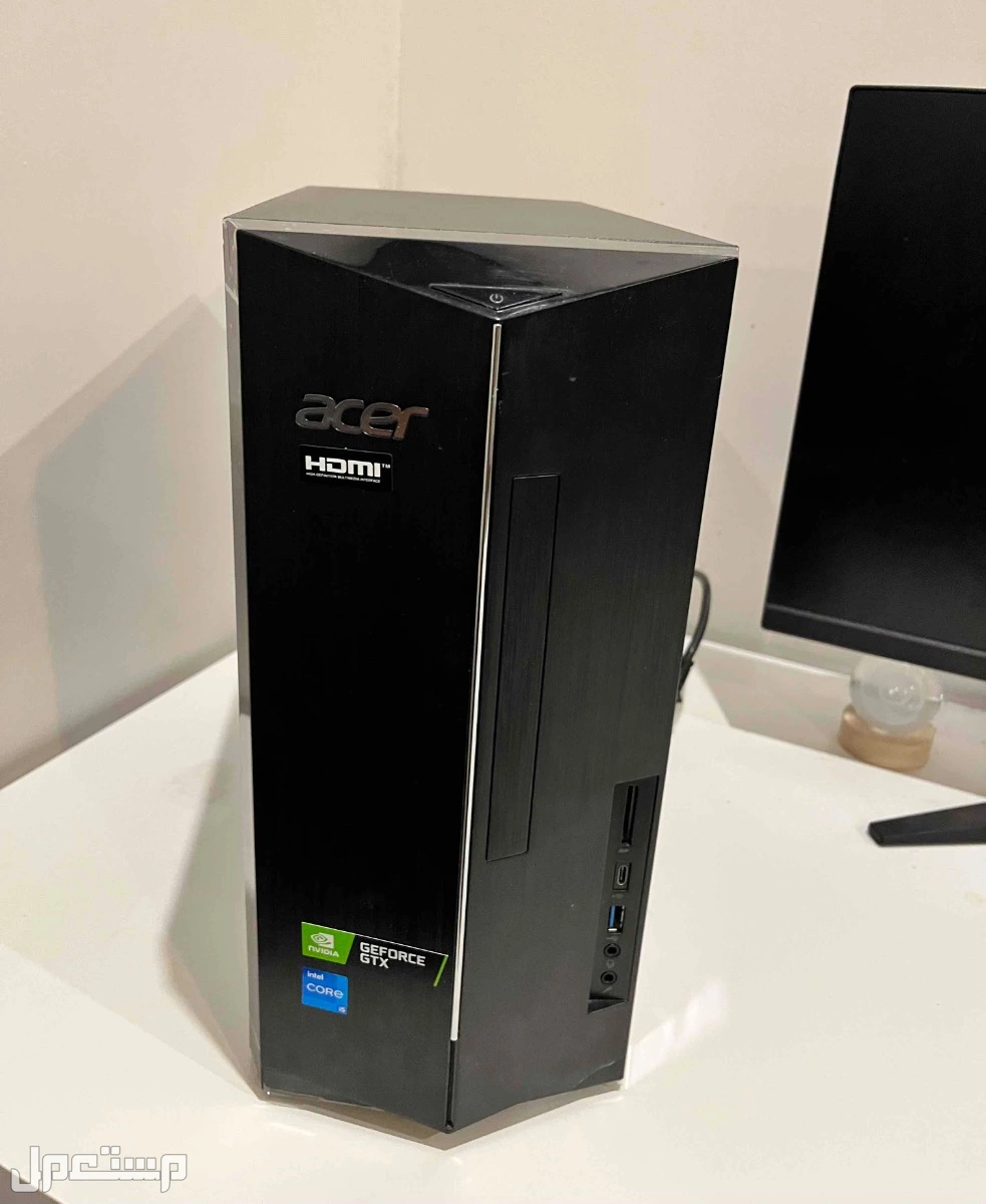 جهاز PC جيمنج ومكتبي نظيف للبيع