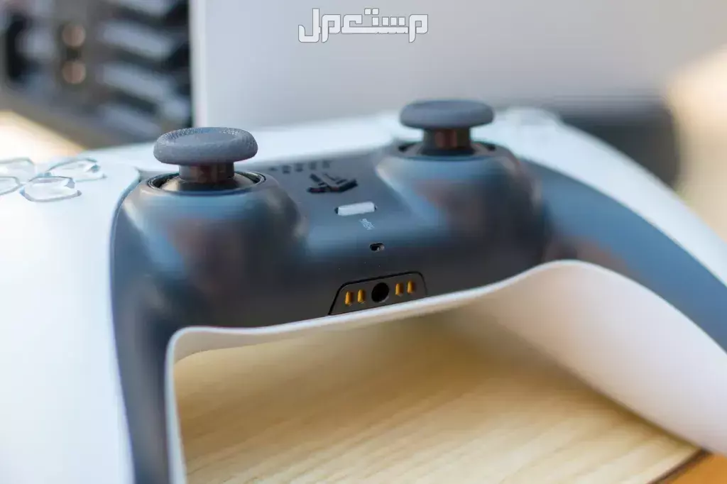 أرخص سعر بلايستيشن 5 في السعودية مع الضريبة.. أفضل العروض سعر دراع بلايستيشن 5