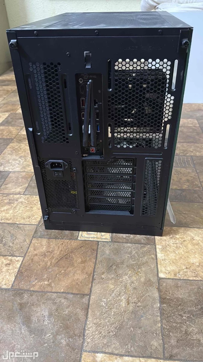 للبيع بي سي بدون كرت PC سعره 3200