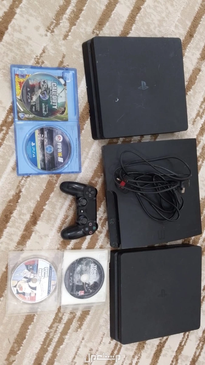 جهازين.2 سوني 4 سلم في الخرج بسعر 700 ريال سعودي