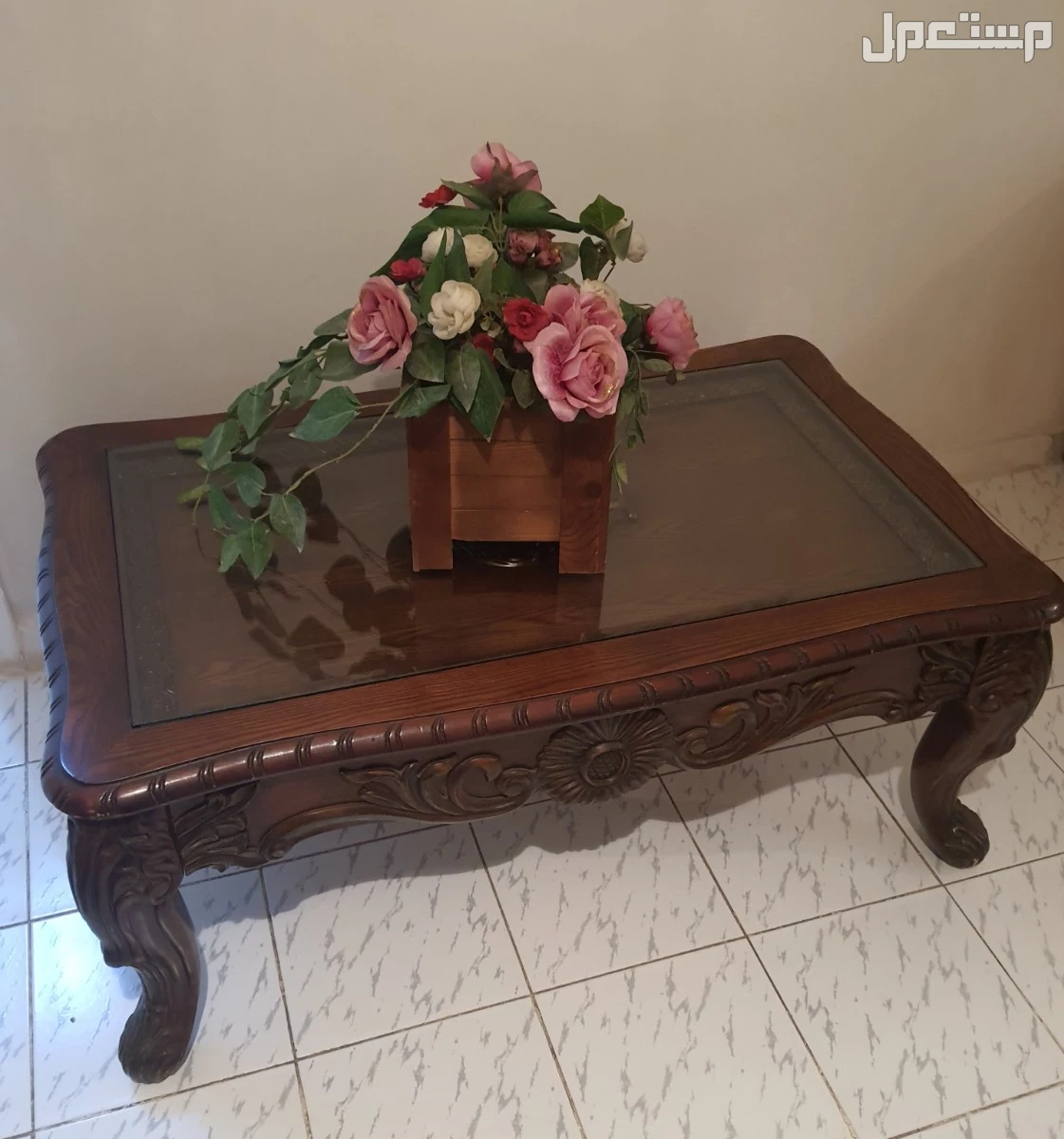 طاولة ضيوف صالون أو مجلس فخمة خشب بني أمريكي