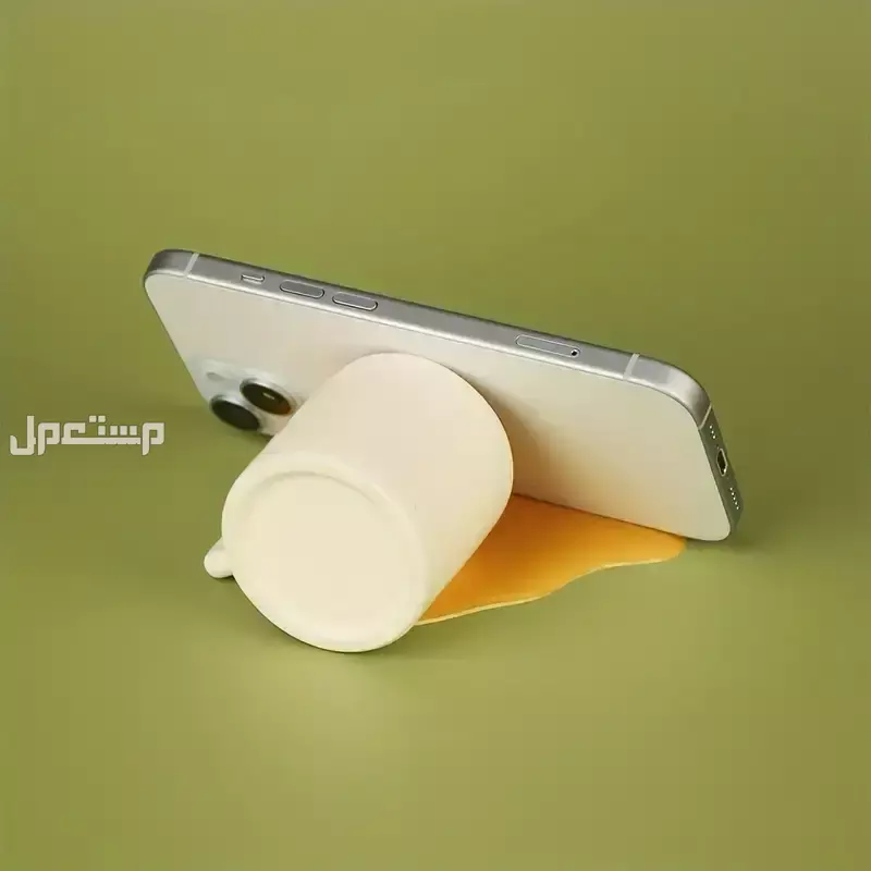 خدعة كوب قهوة مسكوب واقعيه في جدة بسعر 70 ريال سعودي