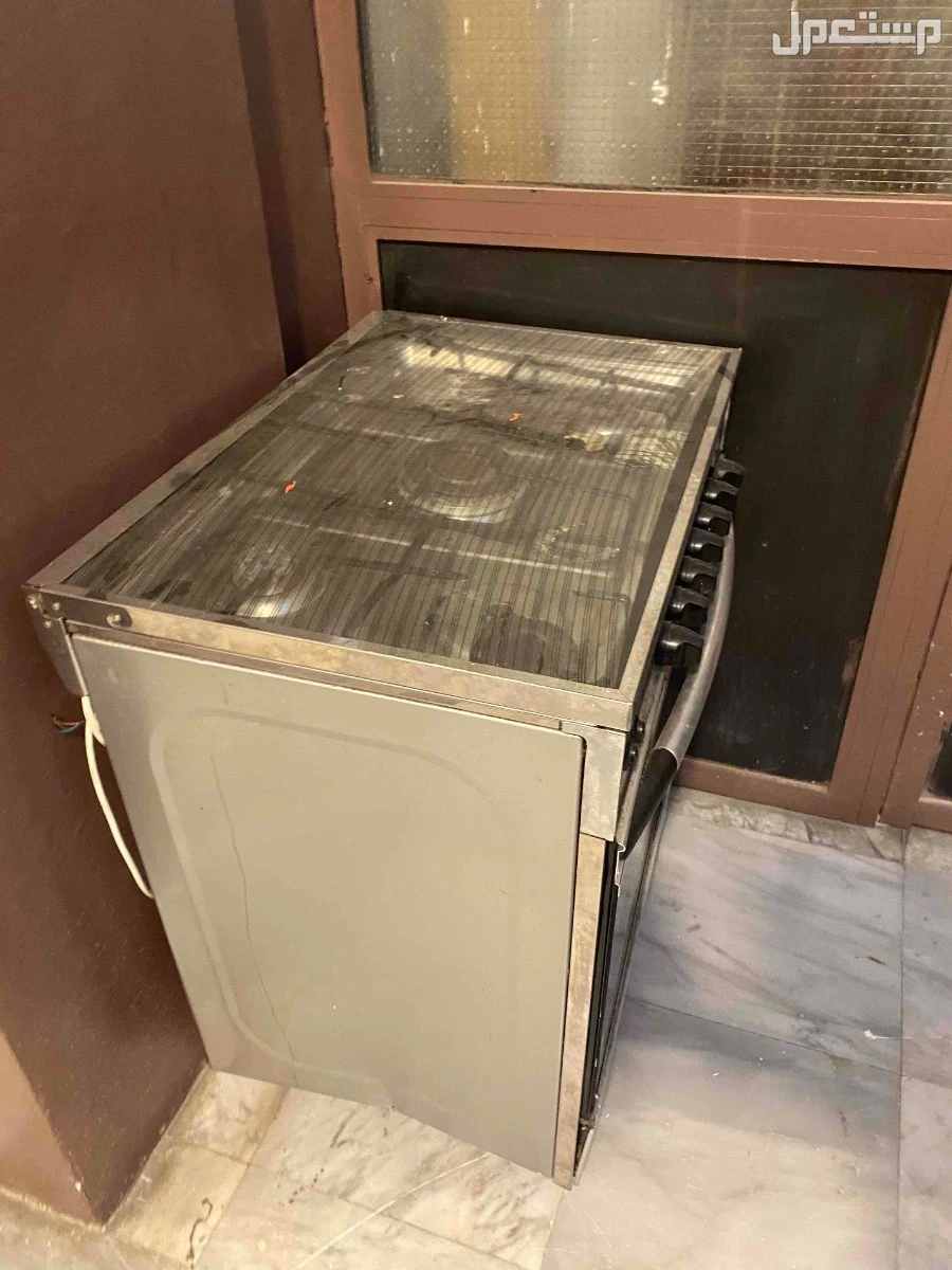 فرن للبيع على السوم  في جدة لا يجي الا الصامل