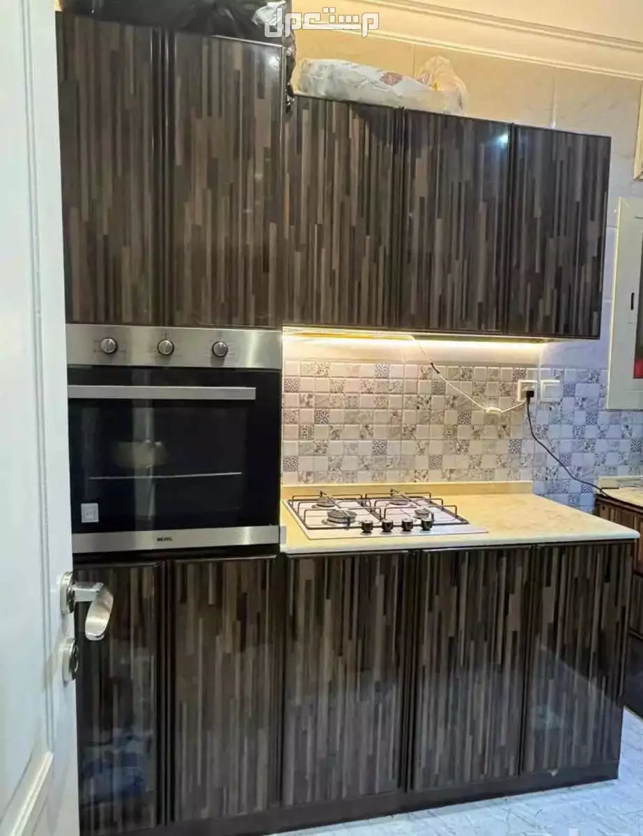 دولاب مطبخ المنيوم نظيف في جدة