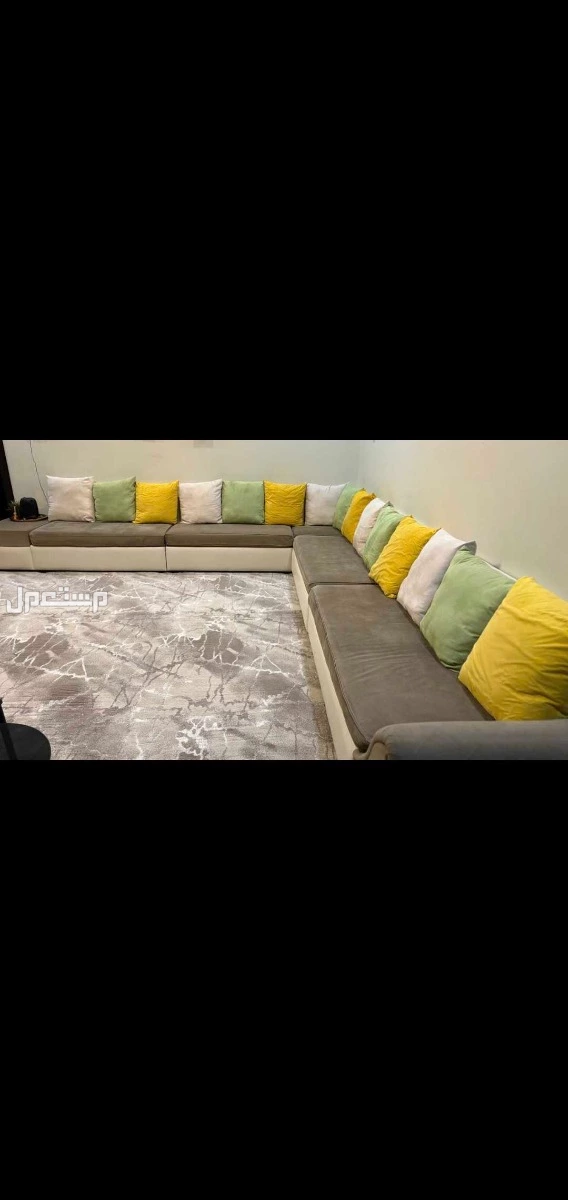 كنب حرف L للبيع نظيف جدا مقاس  4.40×3.95 في بلجراشى بسعر ألفين ريال سعودي كنب نظيف حرف L مقاس 4.40x3.95

في بلجرشي