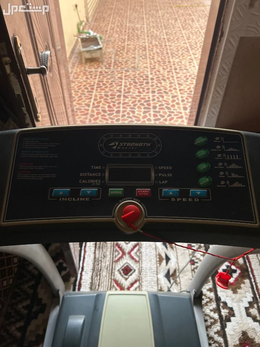 جهاز سير من شركة Strength Master – حالة ممتازة في الرياض بسعر 800 ريال سعودي