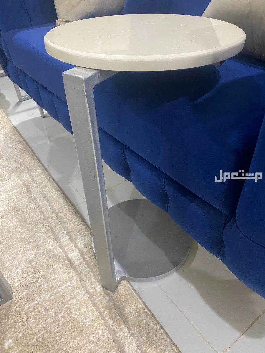 للبيع في الدوادمي كنب شبه جديد لم يستخدم