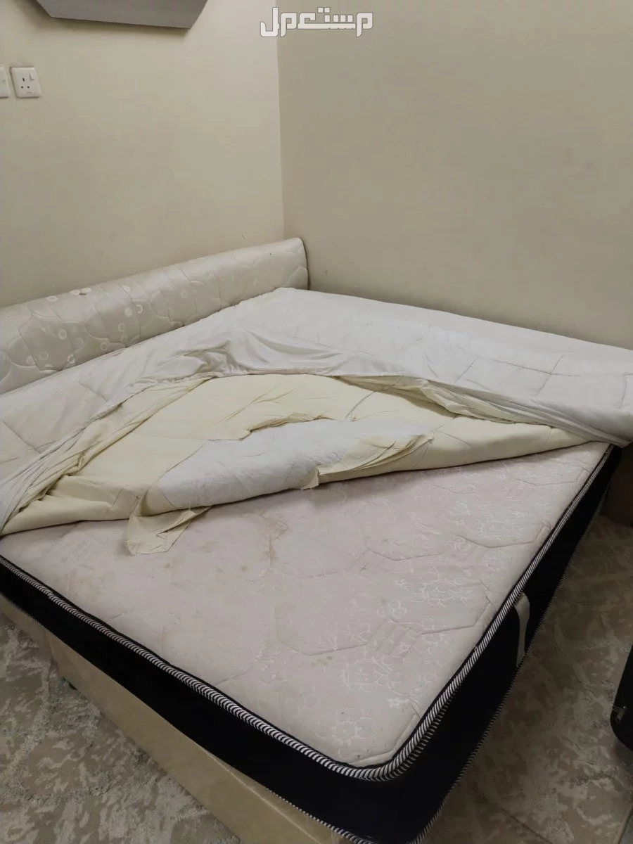 مرتبة سرير مقاس 180×200 مع طبالي مع طبقة مريحه مثل الفنادق      (100 ريال)