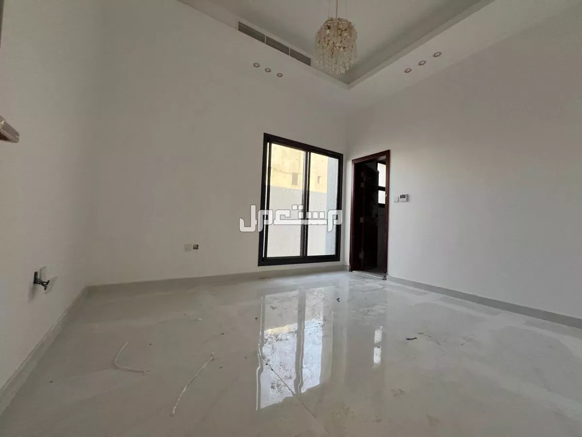 فلة للبيع في الحليو - سيح مديدة بسعر 1750000 درهم إماراتي