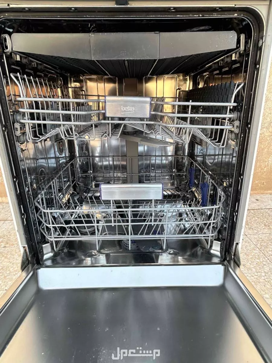 غسالة مواعين ماركة Beko بسعر 400 ريال
