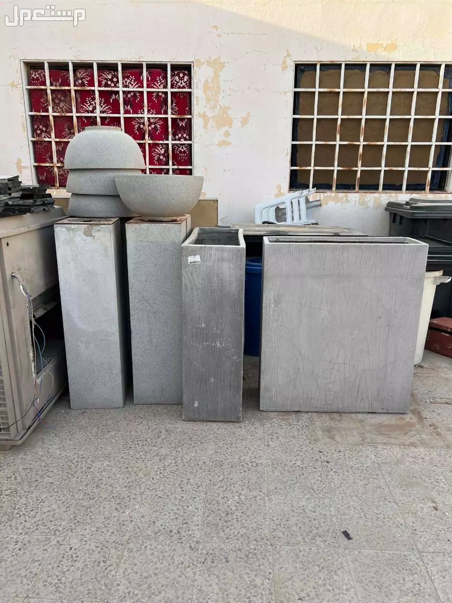 للبيع كراسي طاولات  في الرياض بسعر 1 ريال سعودي