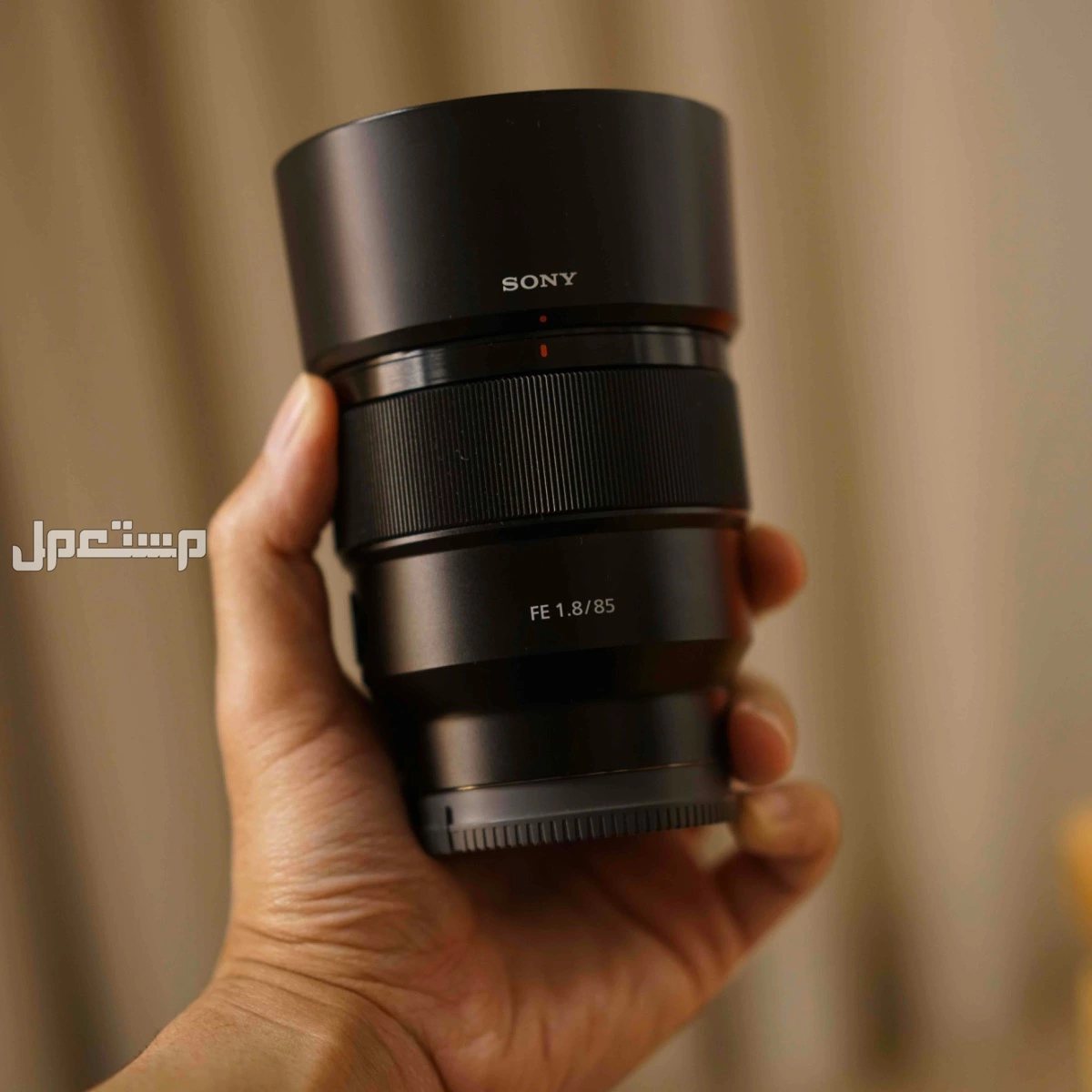 عدسة سوني 85mm f1.8 في الرياض بسعر 1800 ريال سعودي