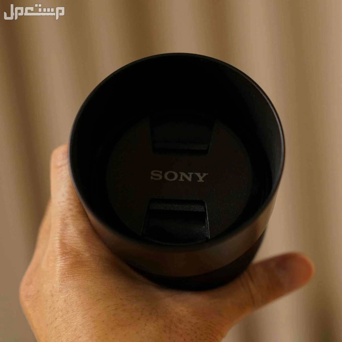 عدسة سوني 85mm f1.8 في الرياض بسعر 1800 ريال سعودي