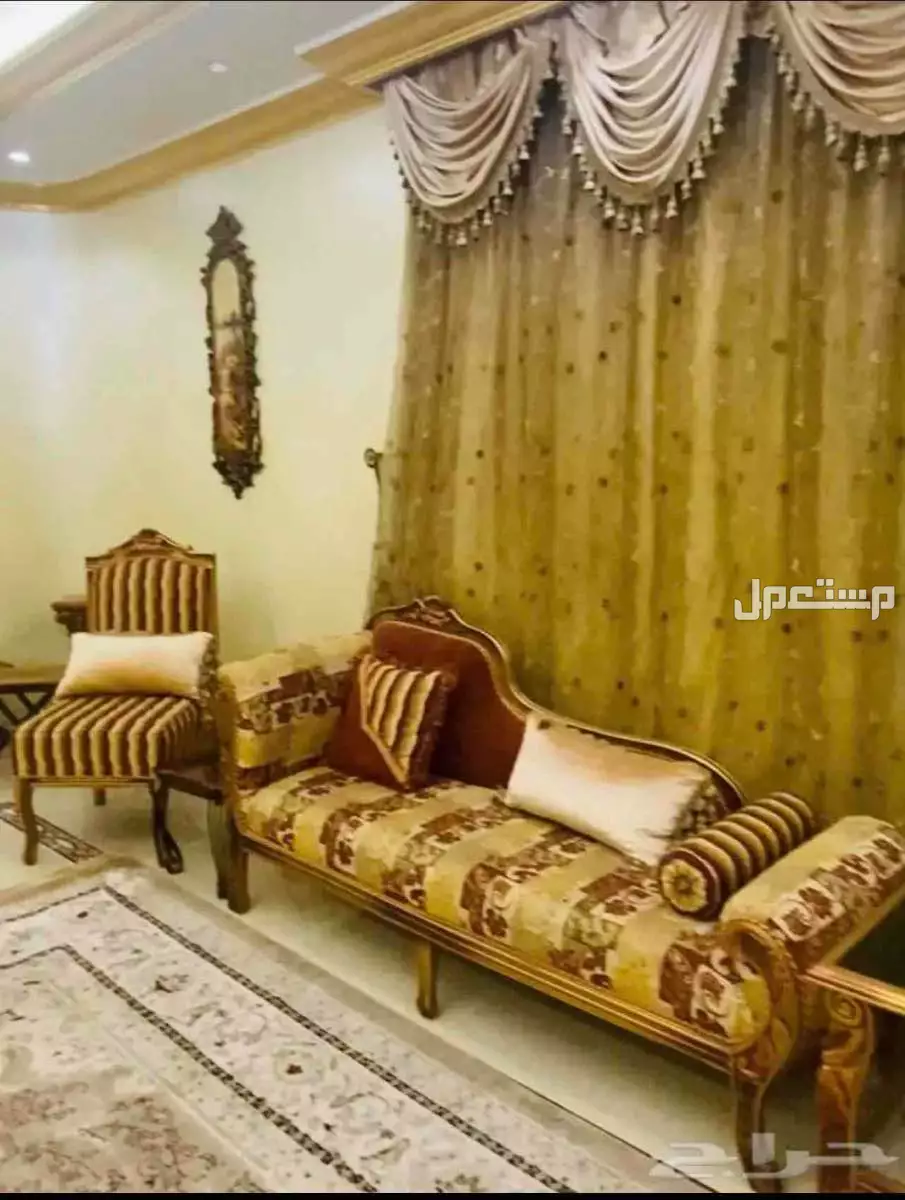 مجلس فخم للبيع العاجل الاستلام من الموقع