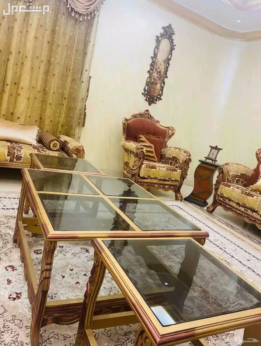 مجلس فخم للبيع العاجل الاستلام من الموقع