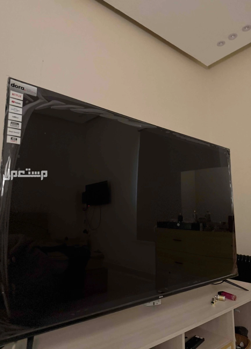 للبيع tv 70 بوصه شركة dora  في حفر الباطن بسعر 1400