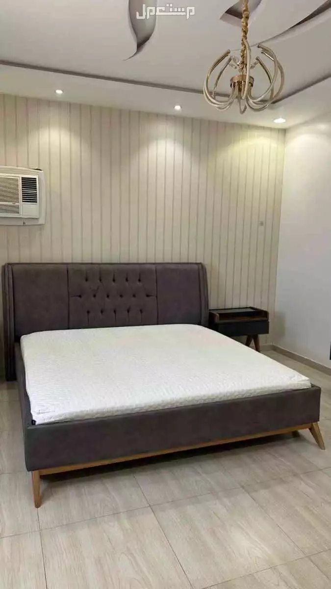 تسريحه  2 كومدينة سرير سرير 200*200 بدون الاسفنج