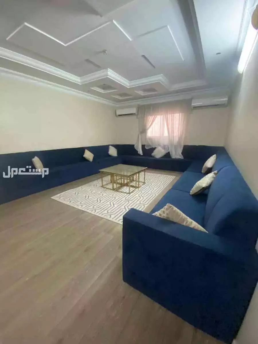 كنب مجلس مقاس 5*8 مستعمل للبيع