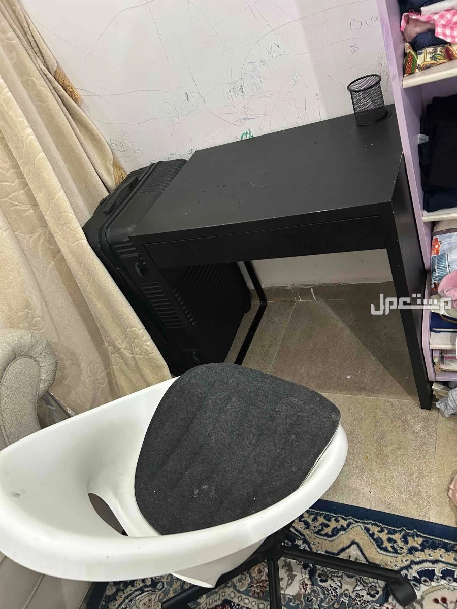 العنوان فحيحيل قطعه 10 طقم كنب نظيف للبيع من اسفنج البغلي وقطع اثاث متنوعه في الفحيحيل بسعر 160 دينار كويتي
