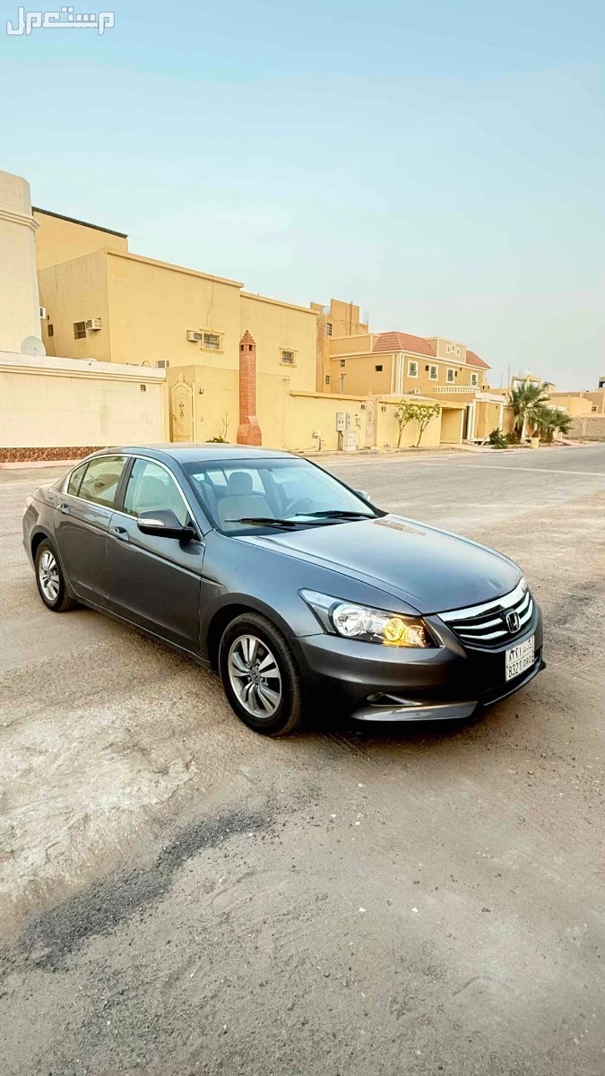 هوندا اكورد 2012 في المزاحمية بسعر 23 ألف ريال سعودي