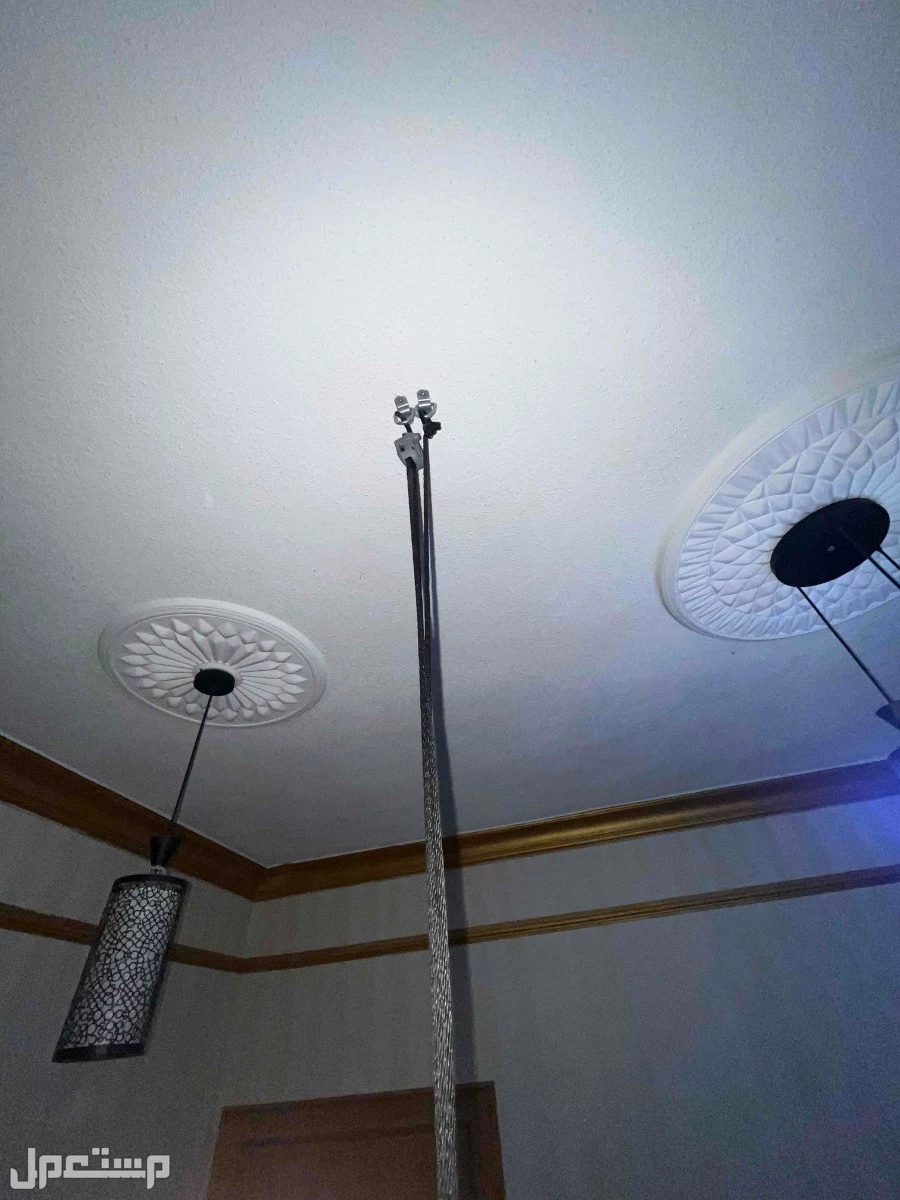 للبيع باكيج كيس ملاكمة مع قفازات Everlast وربطات حماية punching bag في الرياض بسعر 400 ريال سعودي شكل الحبل