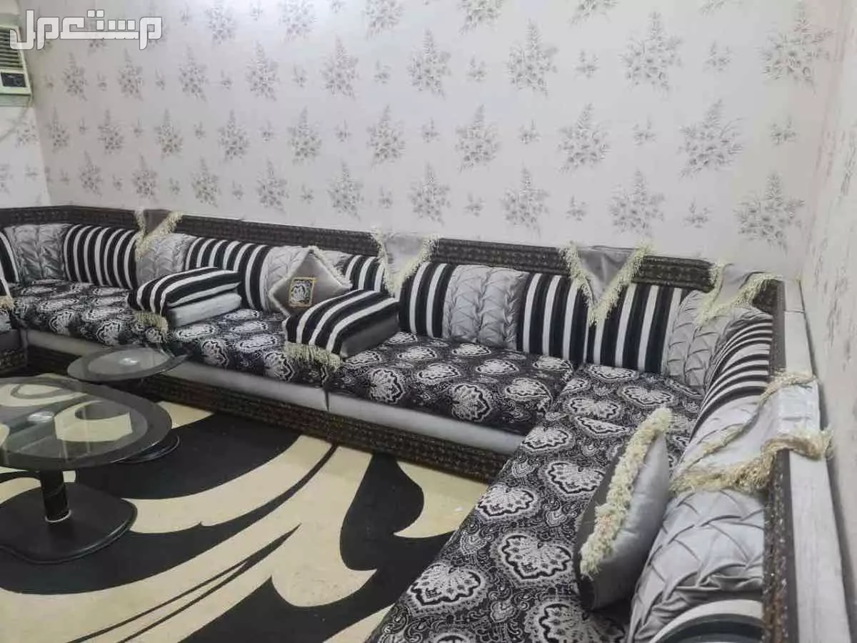 كنب نظيف للبيع في الطايف على السوم