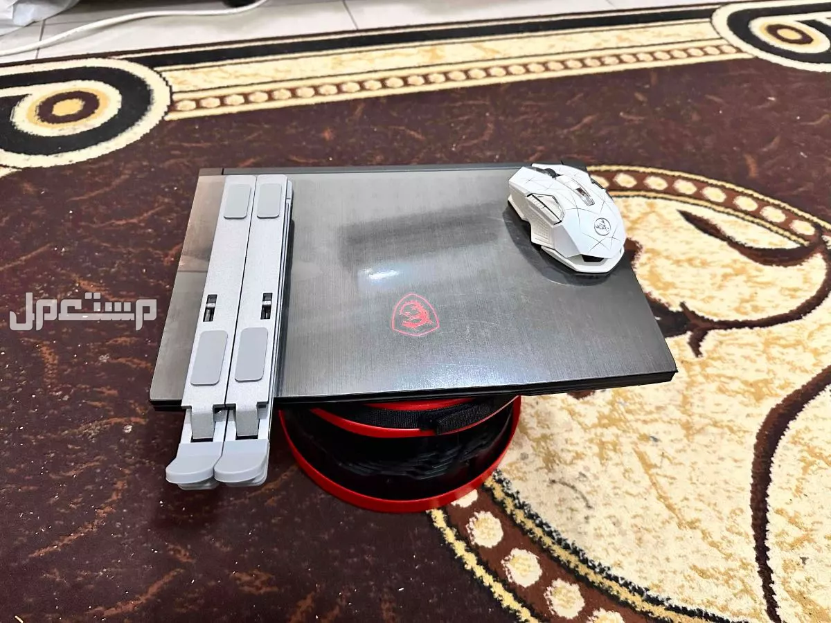 لابتوب MSI G63 THIN 10UC بسعر 2200 ريال سعودي مع شنطة وماوس وحامل