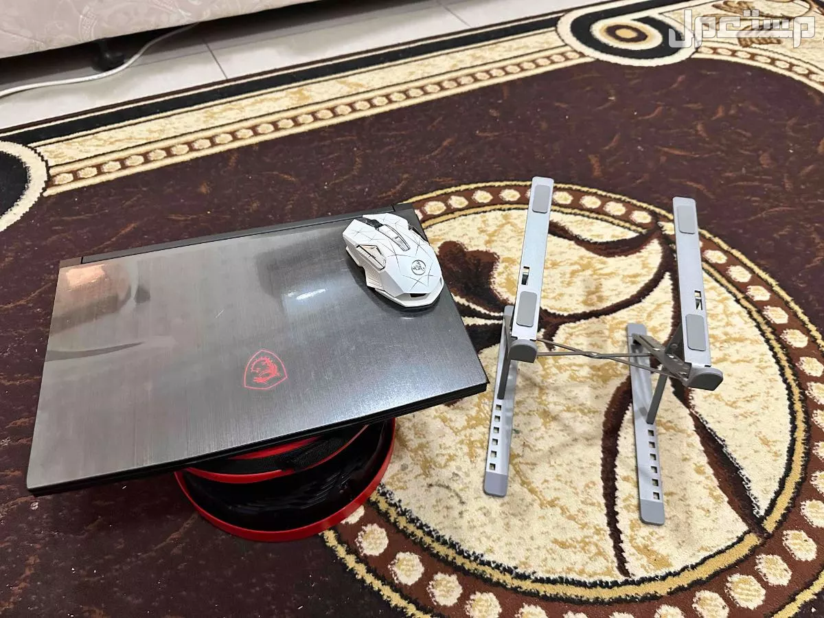 لابتوب MSI G63 THIN 10UC بسعر 2200 ريال سعودي مع شنطة وماوس وحامل
