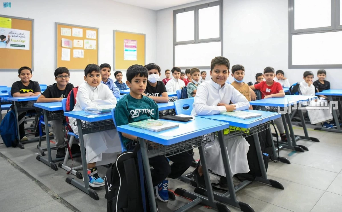 حقيقة العودة إلى نظام الفصلين للعام الدراسي 1447