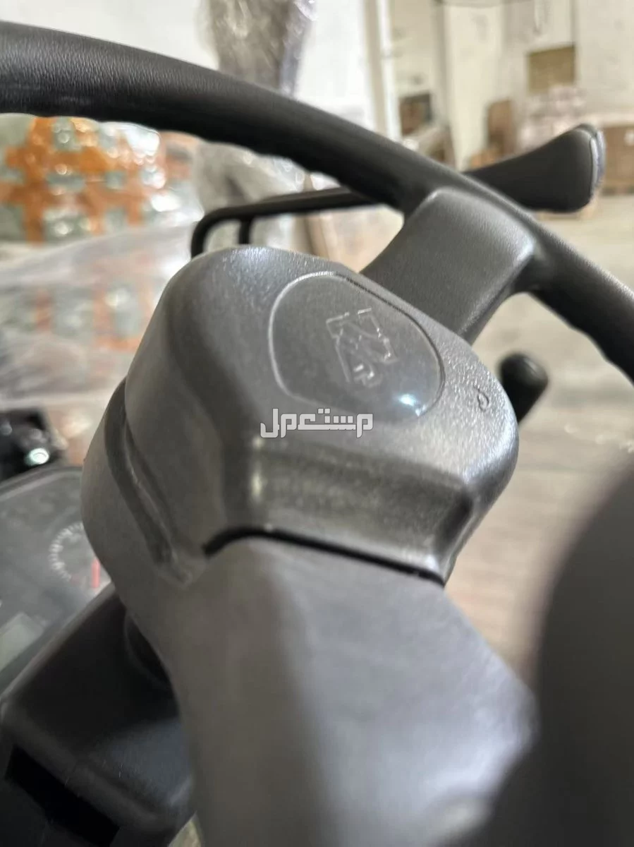 للبيع فور كلفت جبار من شركة HANGCHAN