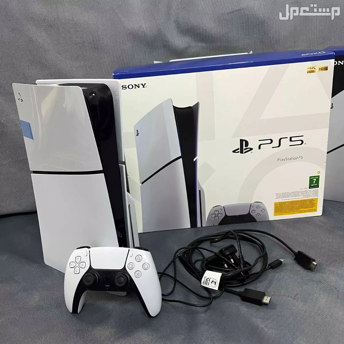 بلايستيشن سوني 5 مستخدم شبه جديد ضمان شهر